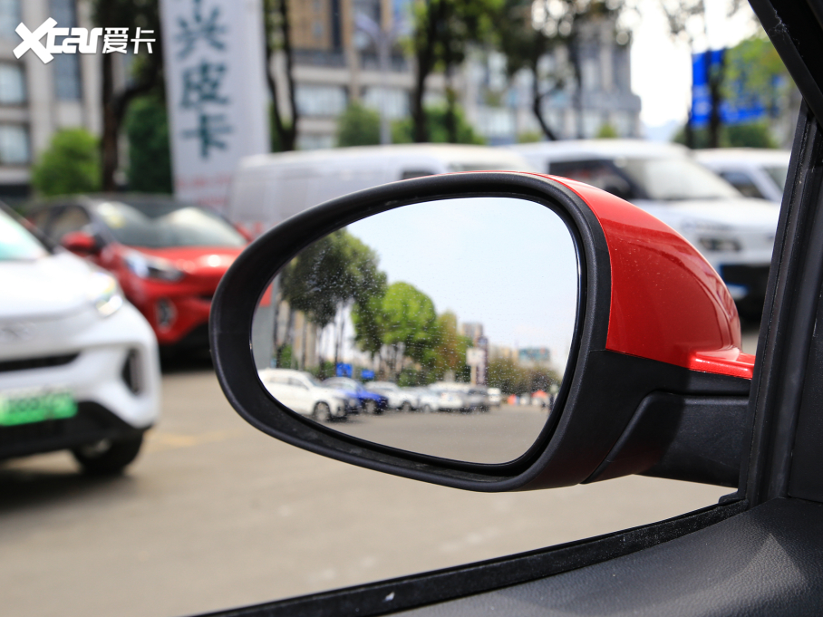 2022��СΛρ ��ۿ� ���ǰ� ��Ԫ� 30kW 301km