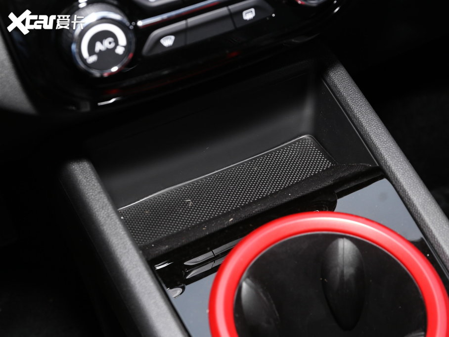 2022СΛρ Ŀ ۿ ǰ F 30kW 301km