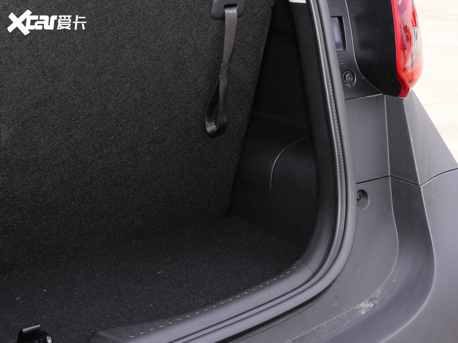 2022СΛρ Ŀ ۿ ǰ F 30kW 301km