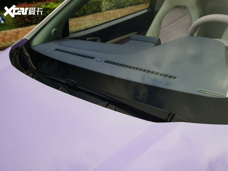 2022СΛρ  _˾ 28.8kWh