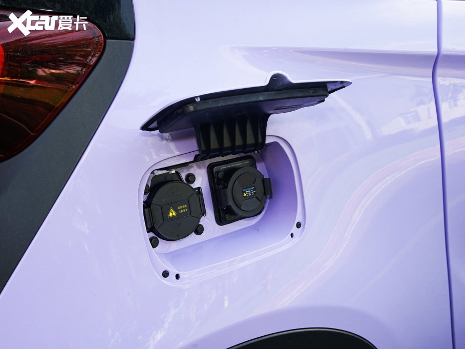 2022СΛρ  _˾ 28.8kWh