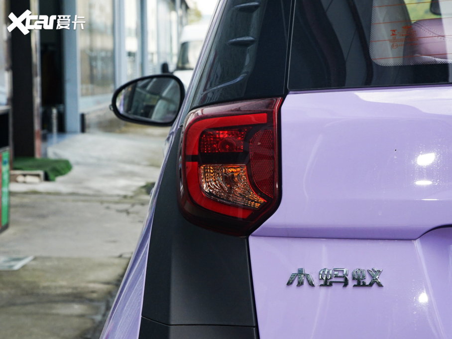 2022СΛρ  _˾ 28.8kWh