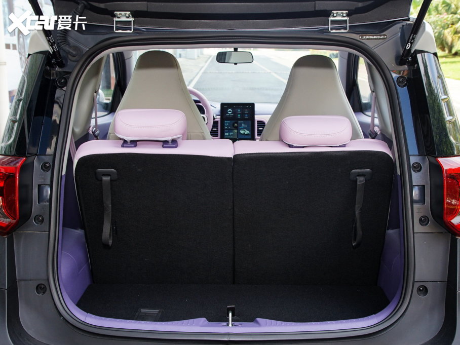 2022СΛρ  _˾ 28.8kWh