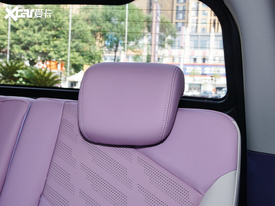 2022СΛρ  _˾ 28.8kWh