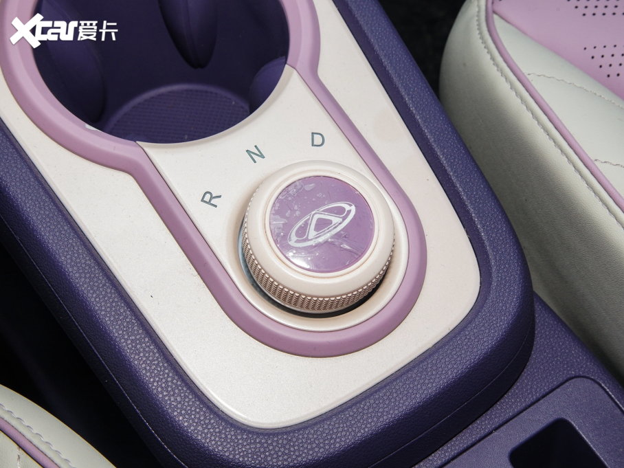 2022СΛρ  _˾ 28.8kWh