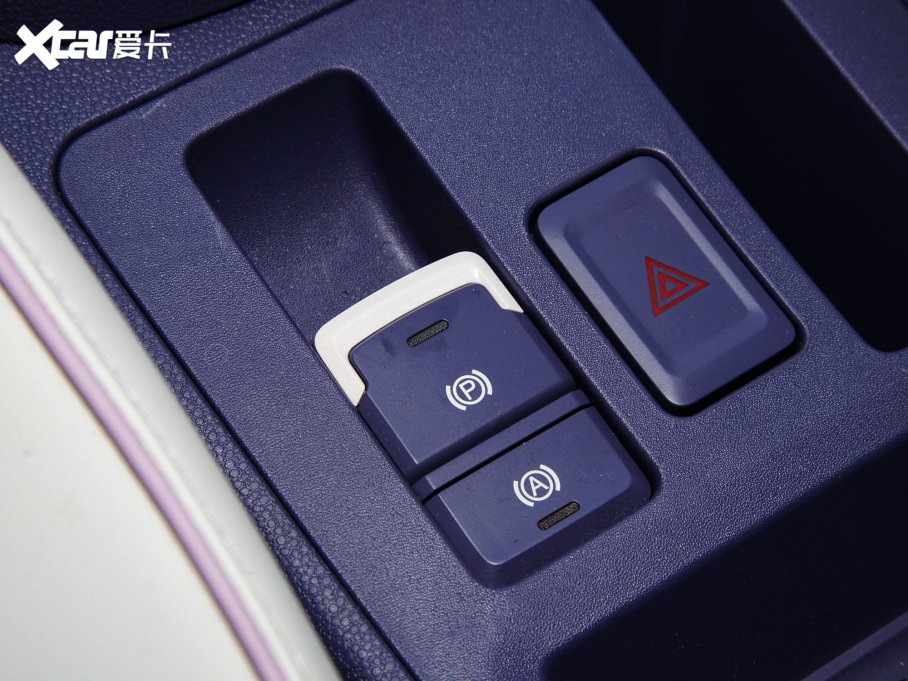 2022СΛρ  _˾ 28.8kWh