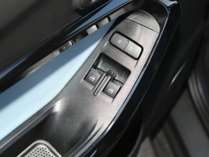 2022ۿ ȫǰ F 30kW 301km п؅^