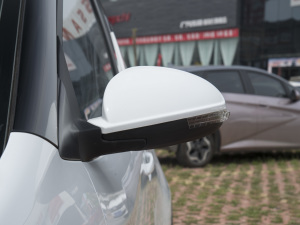 2022ۿ ǰ F 30kW 301km ^