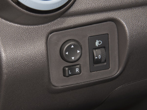 2022ۿ ǰ F 30kW 301km п؅^