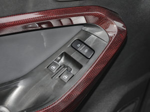 2022Ŀ ۿ ΢ǰ F 30kW 301km п؅^