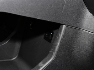 2022Ŀ ۿ ǰ F 30kW 301km п؅^