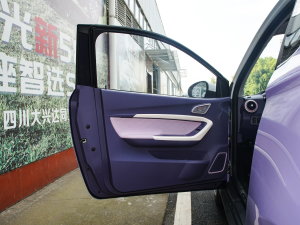 2022 _˾ 28.8kWh {λ܇T