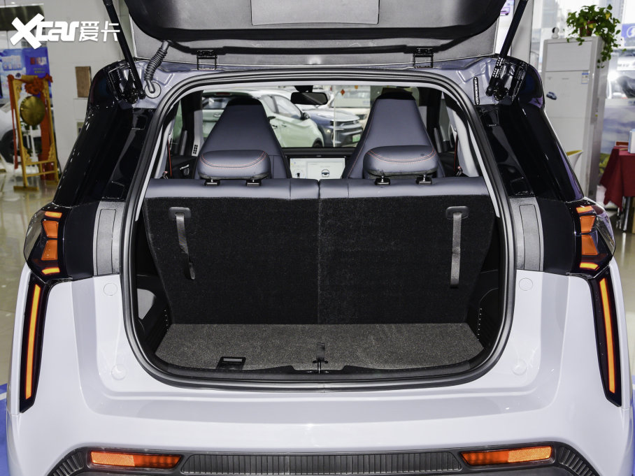 2022oPro 301km `F Ԫ