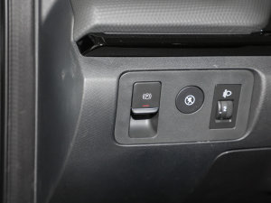 2022301km F Ԫ v܇Ƅ