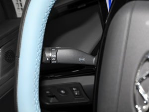 2022301km F Ԫ п؅^