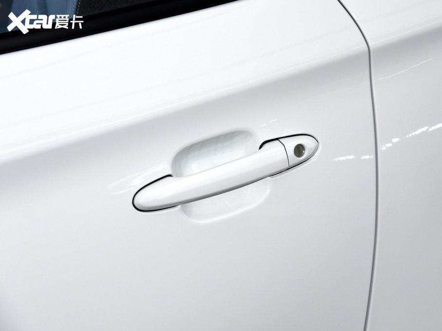 2023СΛρ 301km Plus Ԫ