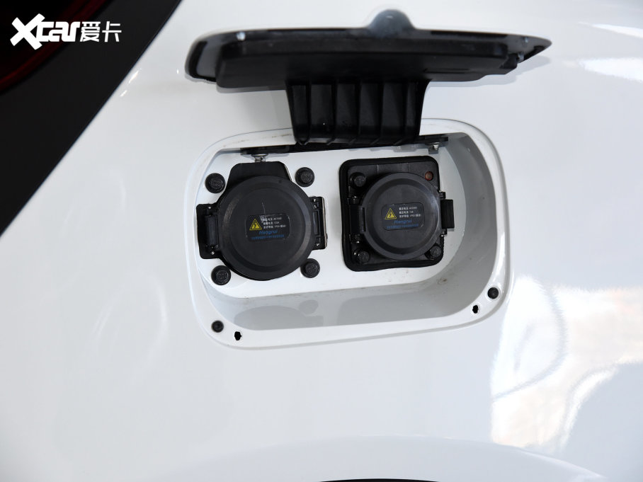 2023СΛρ 301km Plus Ԫ