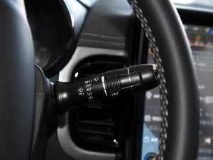 2023301km Plus Ԫ п؅^