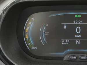 2024款青春版 251km 热爱版 中控区