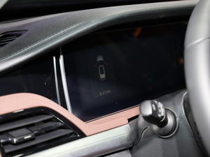 2019款1.5T 自动旗舰型 国V 中控区
