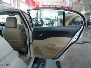 2009款1.6L 手动豪华版 空间座椅