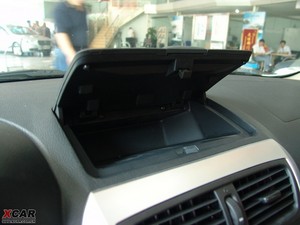 2009款1.6L 手动豪华版 空间座椅