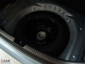 2009款1.6L 3G版 前排空间