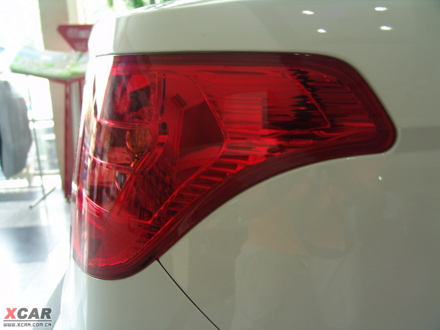 2009vB50 1.6L ք(dng)A