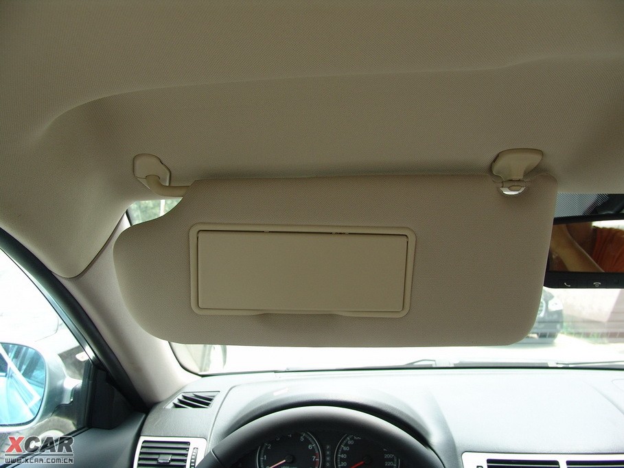 2009vB70 2.0L Ԅ(dng)A