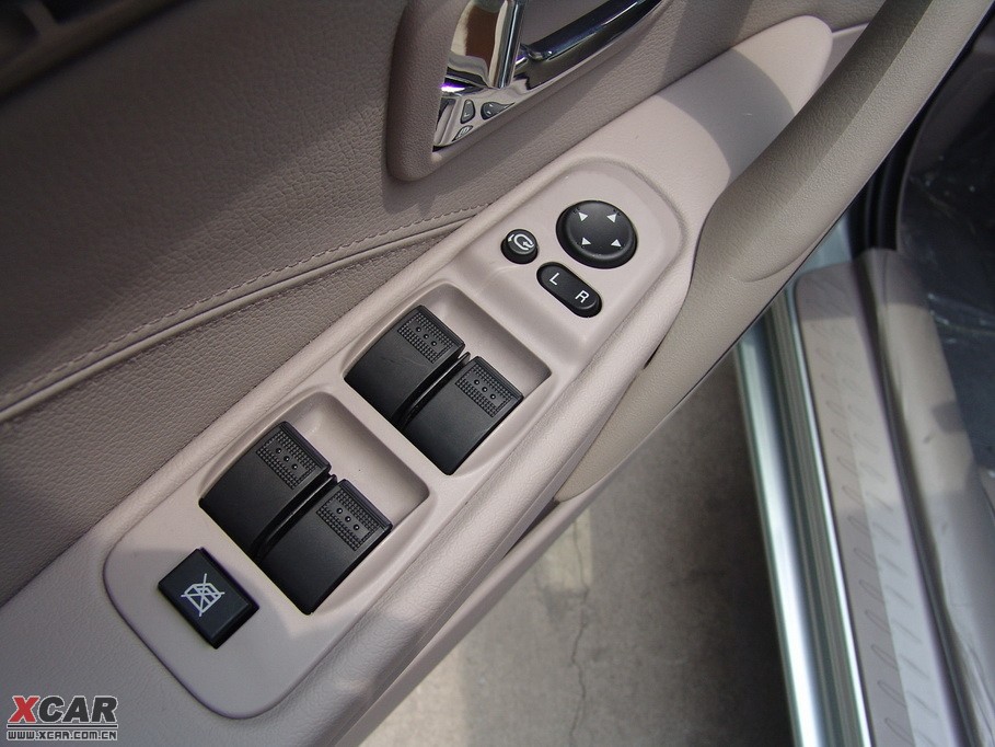 2009vB70 2.0L ԄӺA