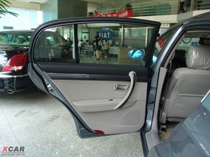 2009款2.0L 手动精英版 空间座椅