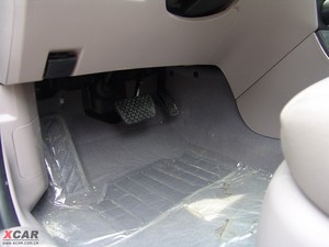 2009款2.0L 自动豪华版 空间座椅