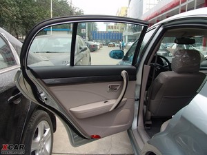 2009款2.0L 自动豪华版 空间座椅