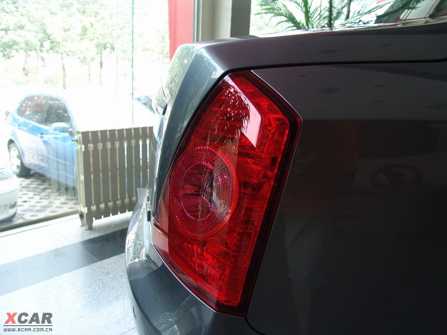 2009vB70 2.0L քӾӢ