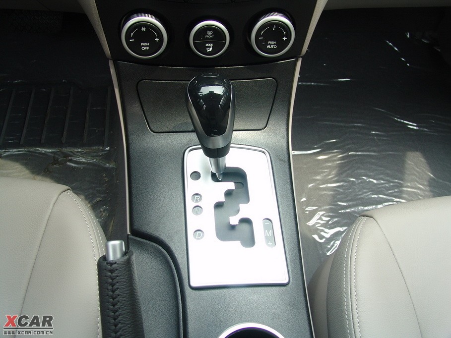 2009��vB70 2.0L �ԄӺ��A��