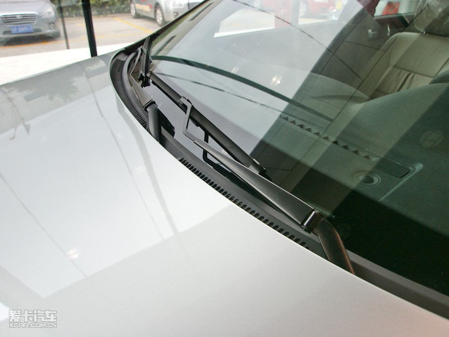 2010vB70 2.3L ԄӺA