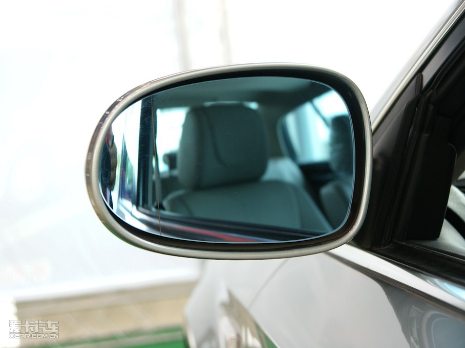 2010vB70 2.3L ԄӺA