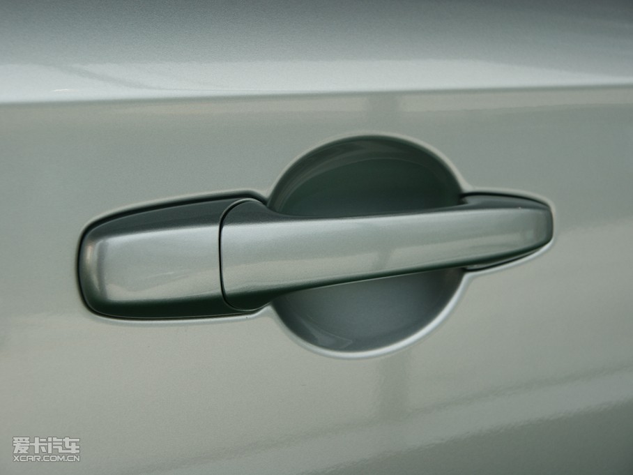 2010vB70 2.3L ԄӺA