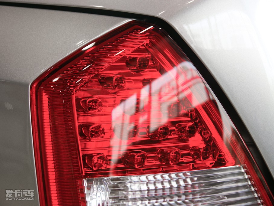 2010vB70 2.3L ԄӺA