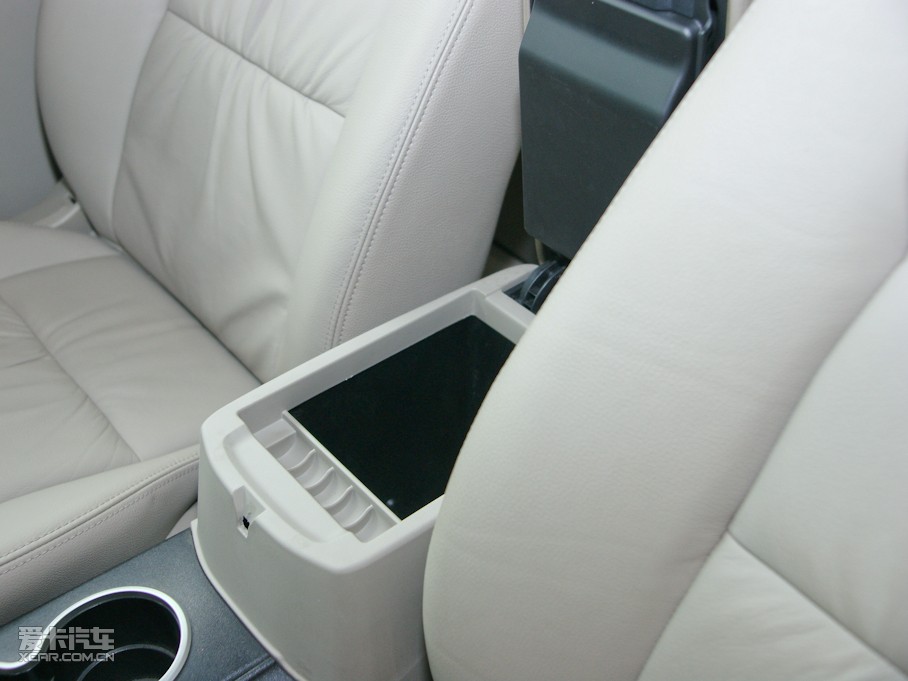 2010vB70 2.3L ԄӺA