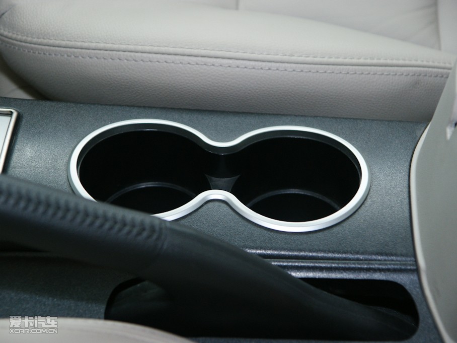 2010vB70 2.3L ԄӺA