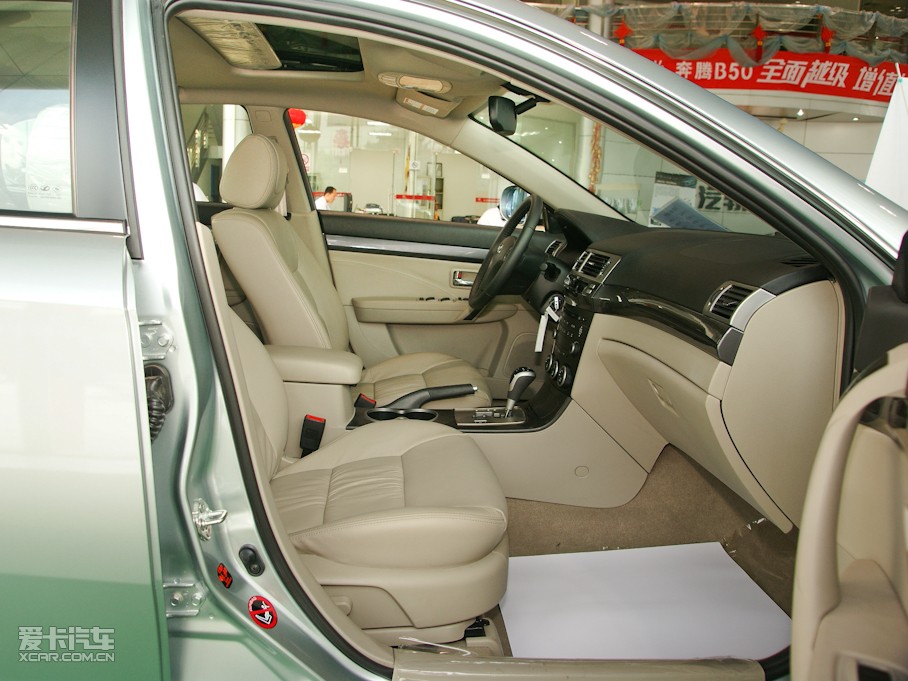 2010vB70 2.3L ԄӺA