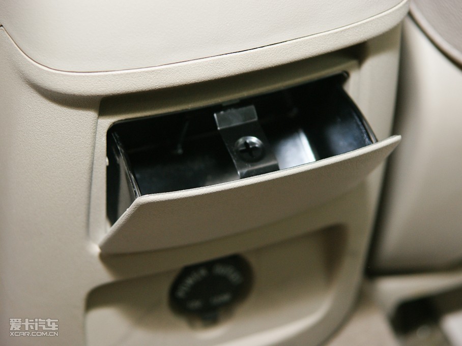 2010vB70 2.3L ԄӺA