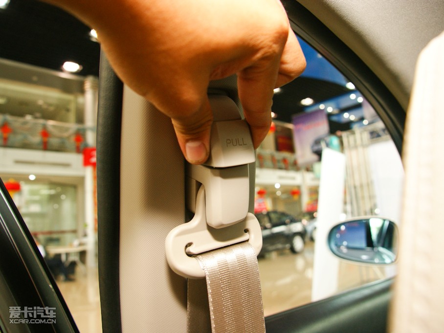 2010vB70 2.3L ԄӺA