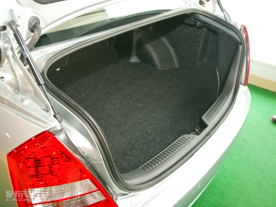 2010vB70 2.3L ԄӺA