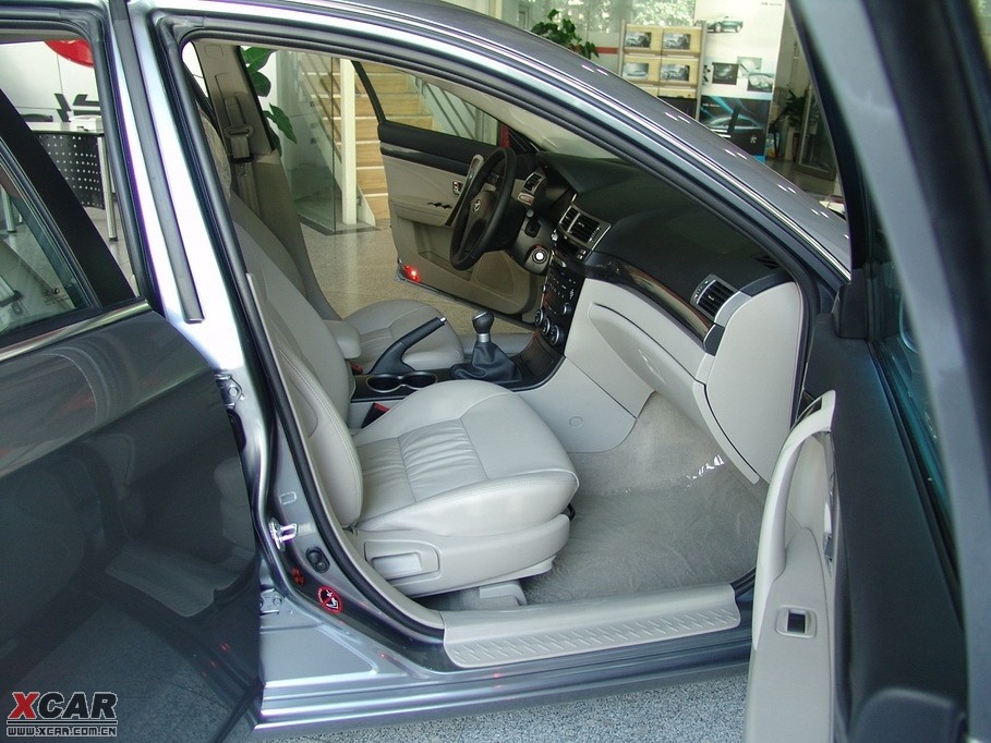 2010vB70 2.0L քӾӢ