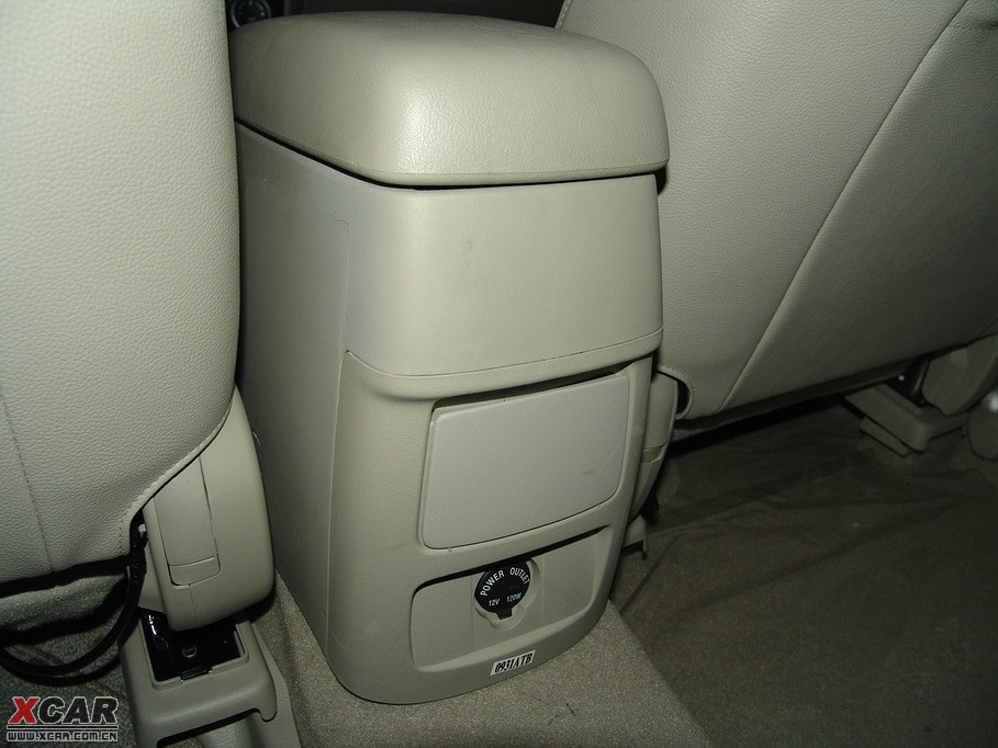 2010vB70 2.0L ԄӺA