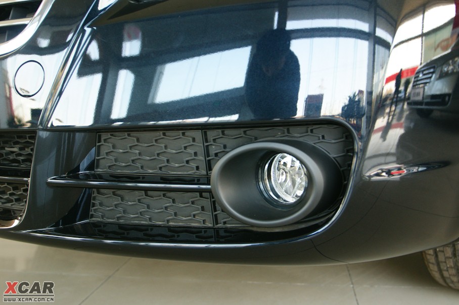 2010vB70 2.0L ԄӺA