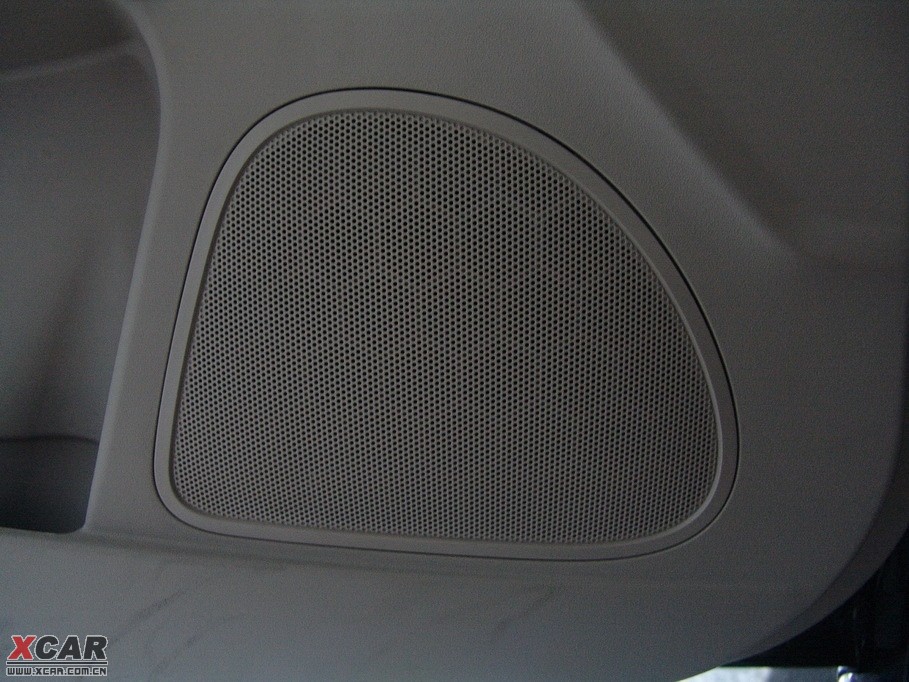 2010vB70 2.0L ԄӺA