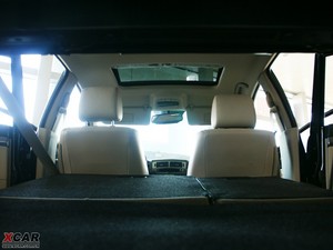 2010款2.0L 自动豪华版 空间座椅